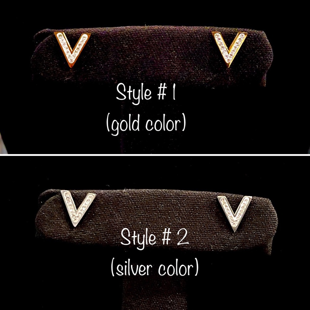 Stylish “V” shaped earrings